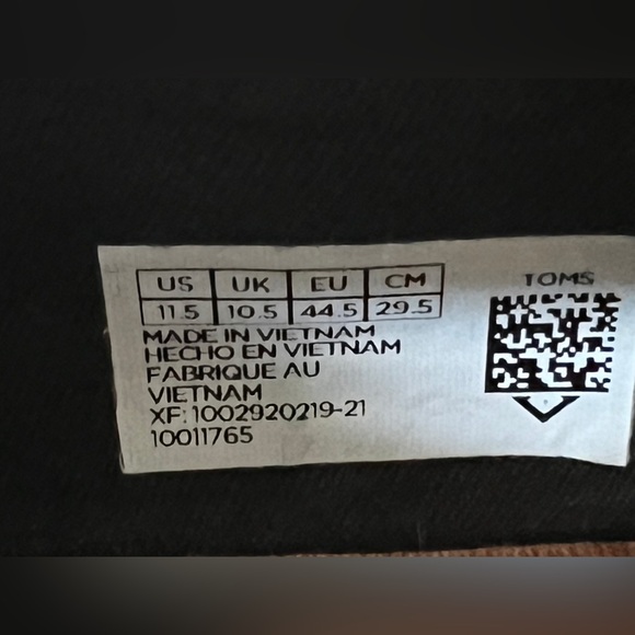 Mens TOMS size 11.5 - Picture 6 of 6